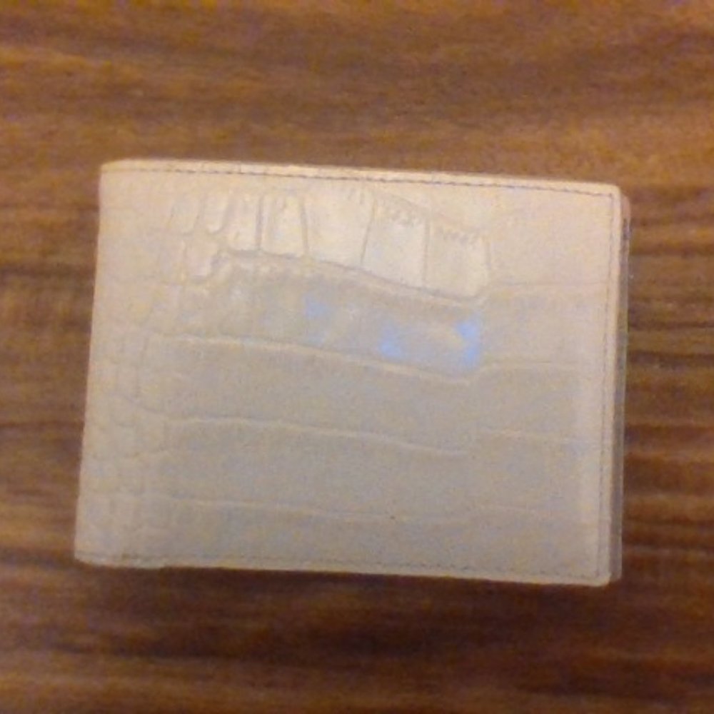 White alligator skin Marc Jacobson Wallet